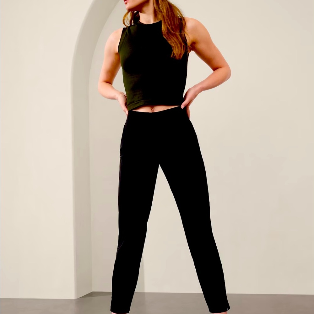 Athleta Brooklyn midrise pants - size 10, black